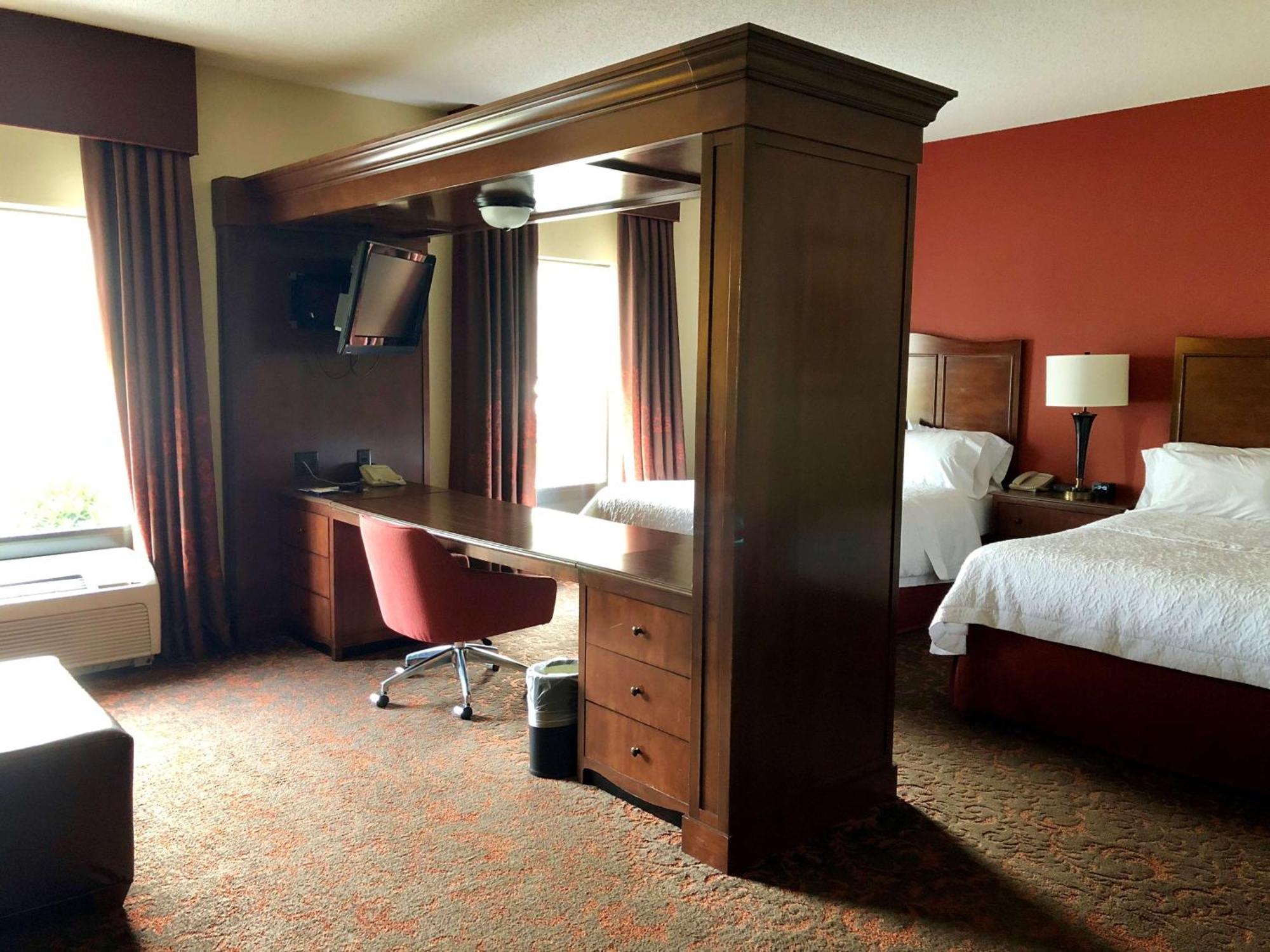 Hampton Inn And Suites Woodstock, Virginia Экстерьер фото