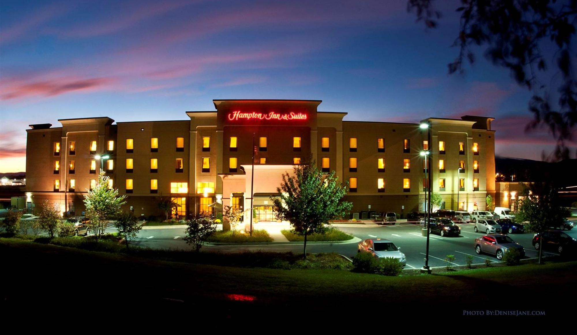 Hampton Inn And Suites Woodstock, Virginia Экстерьер фото